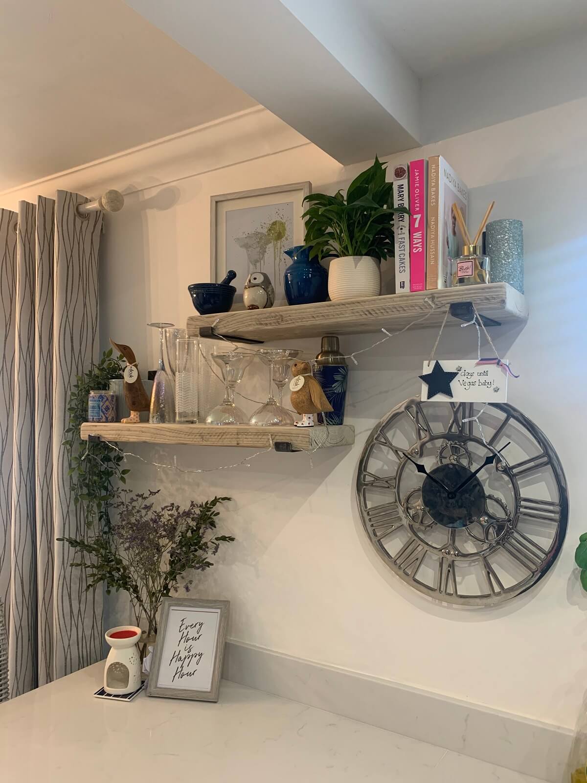50mm Chunky Rustic Shelf with Lipped Metal Brackets - Image 3