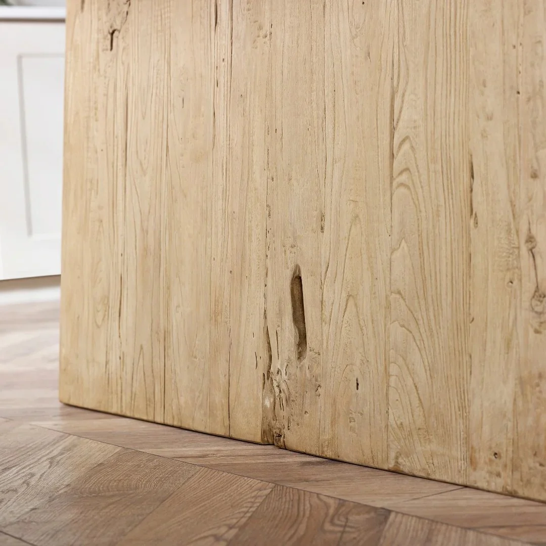 Mardale Reclaimed Elm Dining Table - Solid Leg - Image 6