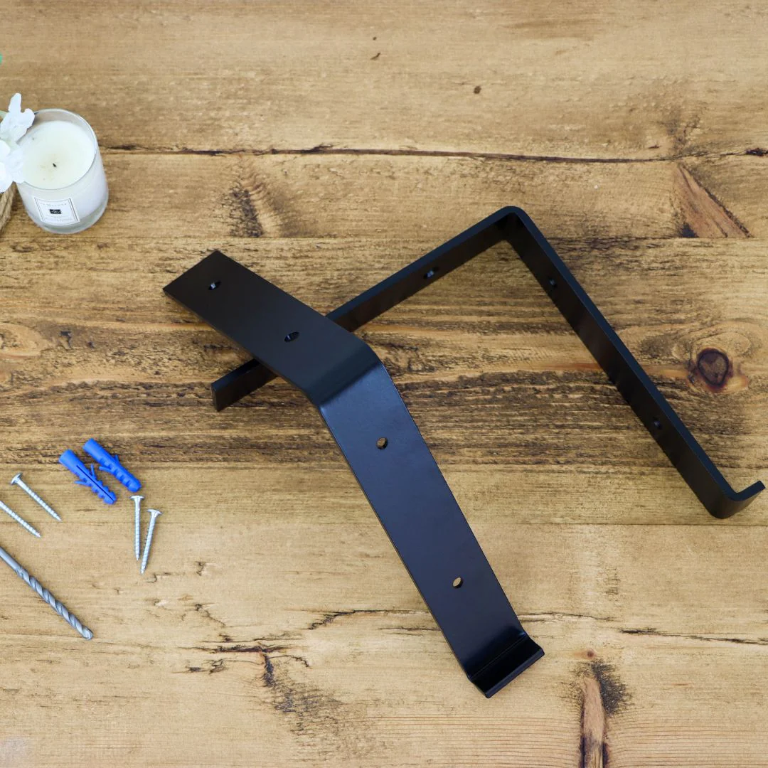 1 x Lipped Metal Bracket - Down Vertical - Image 5