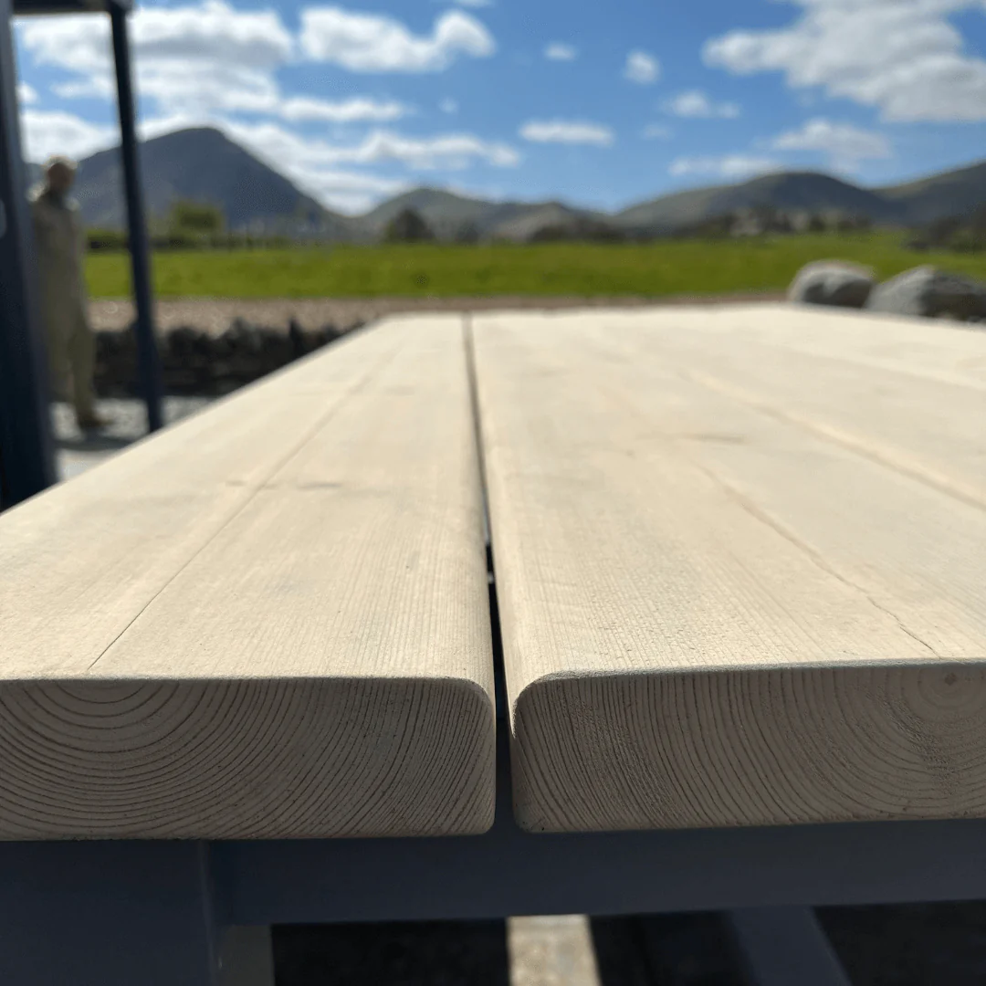 Mellbreak - Rustic Garden Table - Image 10
