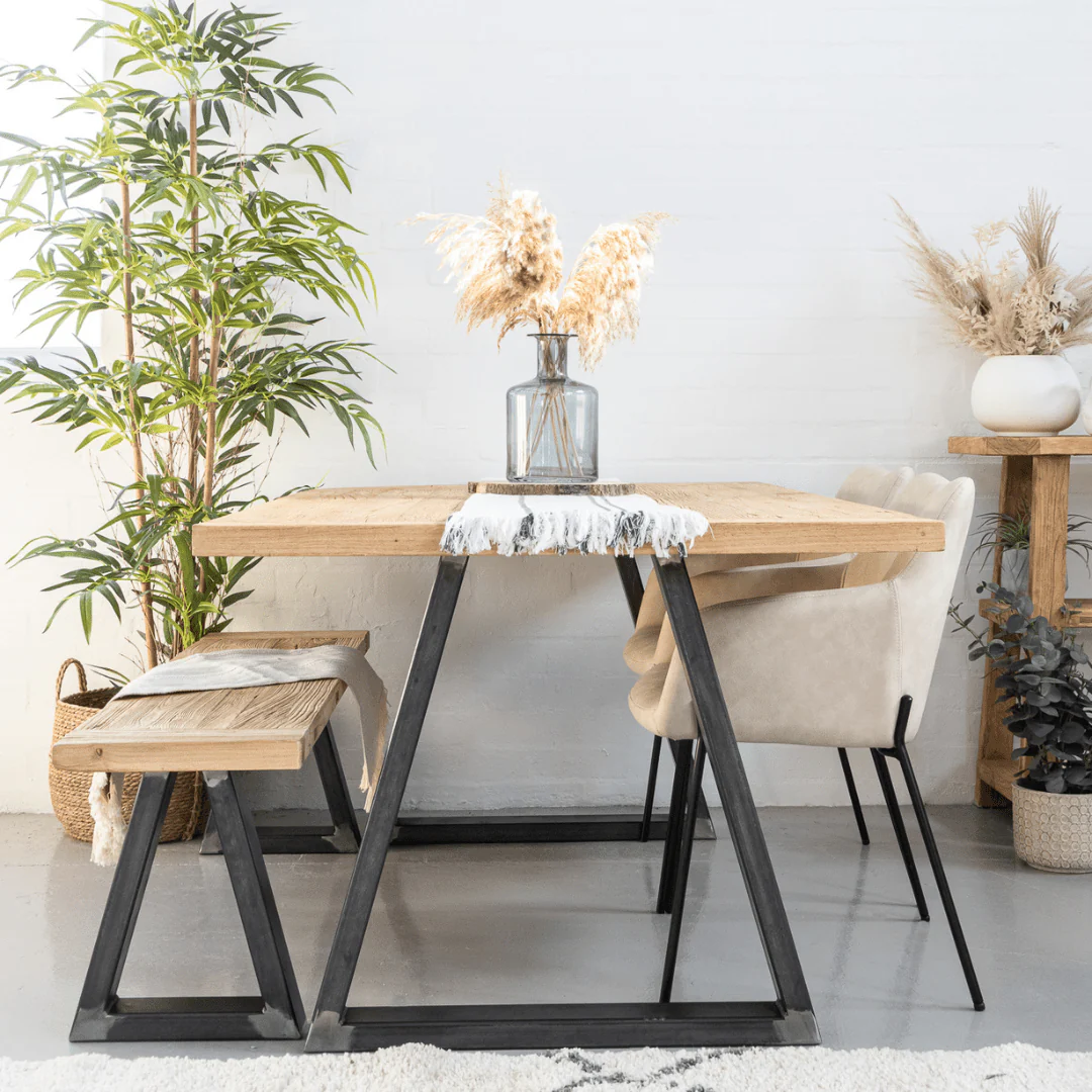 Old Barn Reclaimed Elm Dining Table - Image 3