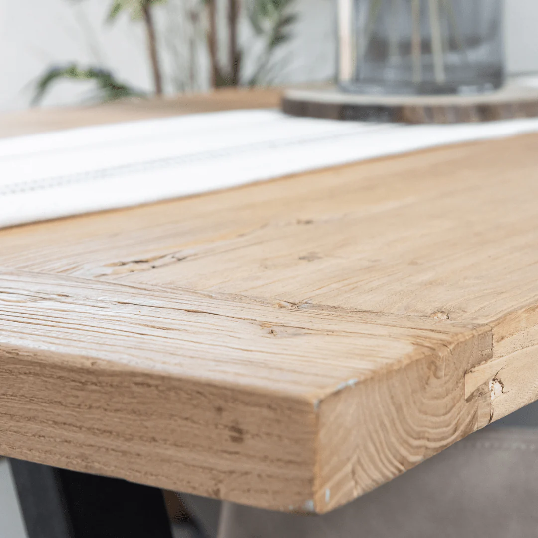 Old Barn Reclaimed Elm Dining Table - Image 5