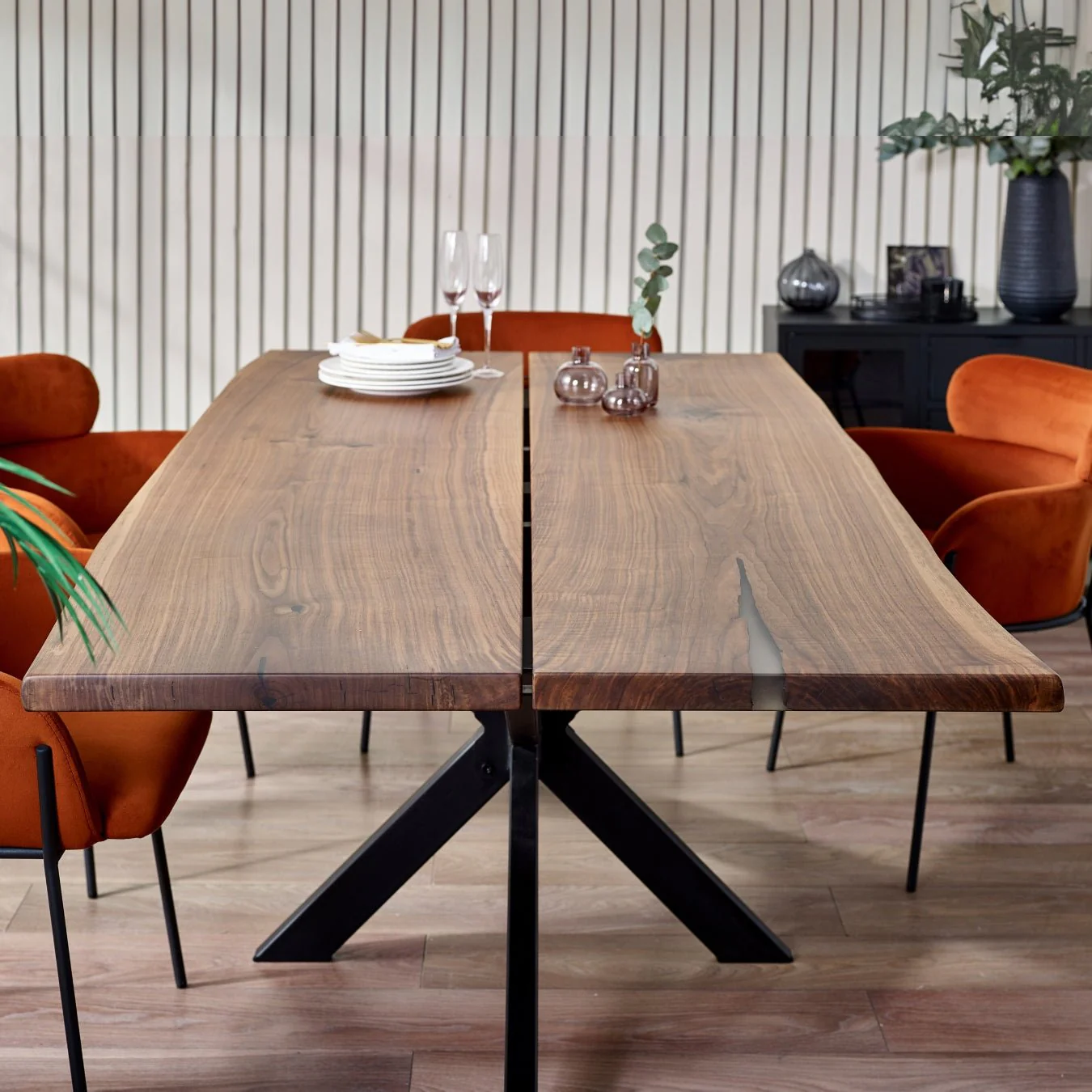 Live Edge Walnut Dining Table - 200 cm | 4423 - Image 6