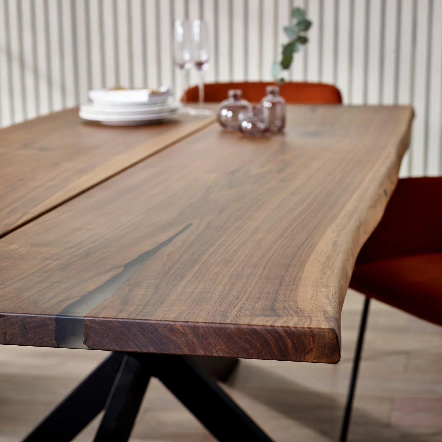 Live Edge Walnut Dining Table - 200 cm | 4423 - Image 16