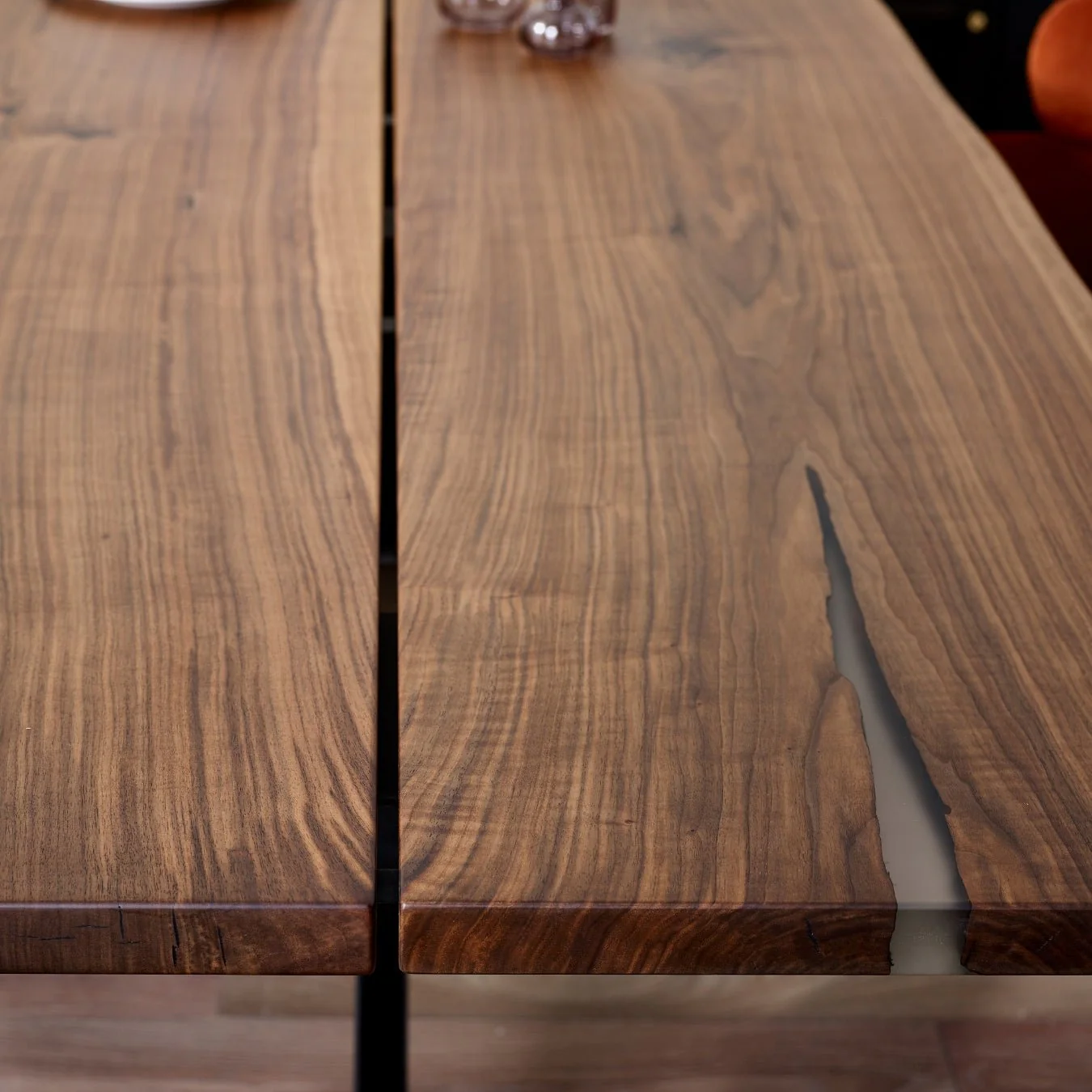 Live Edge Walnut Dining Table - 200 cm | 4423 - Image 13