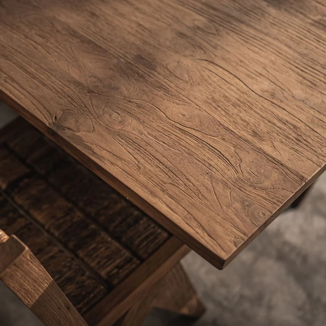Xono Dining Table - Image 6